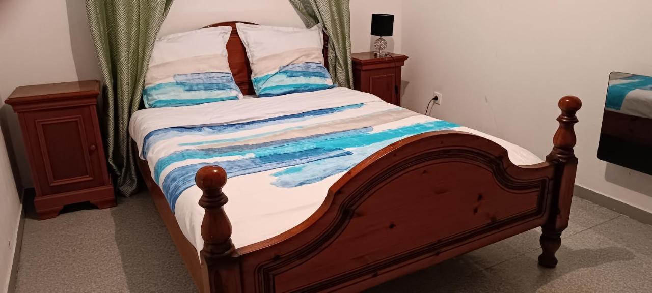 Charmante Maison Avec Piscine Anneyron Luaran gambar